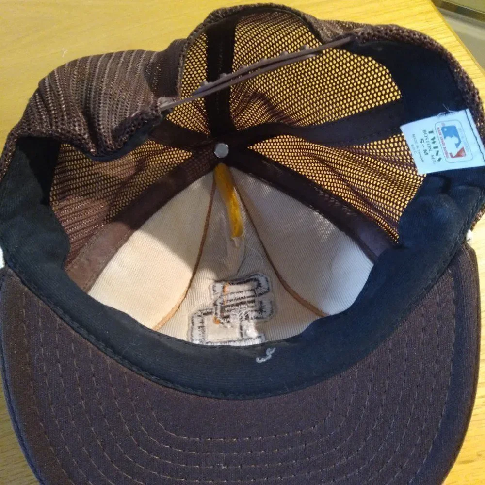 Vintage Twins San Diego Padres Snap Back Trucker Hat Autographed